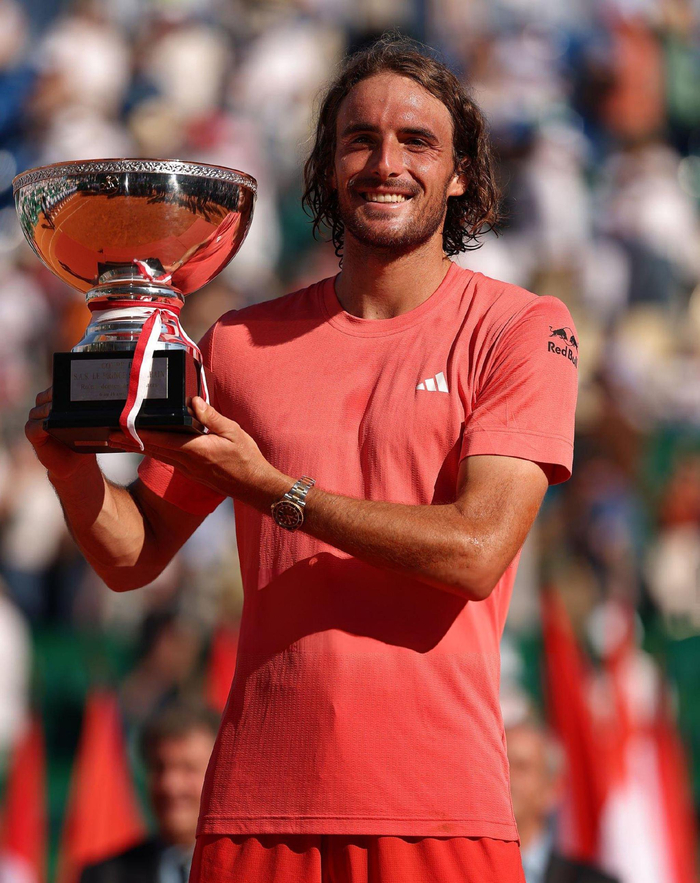 戴维斯杯碾压澳网,西西帕斯惊艳四座的简单介绍 戴维斯杯碾压澳网,西西帕斯惊艳四座的简单介绍