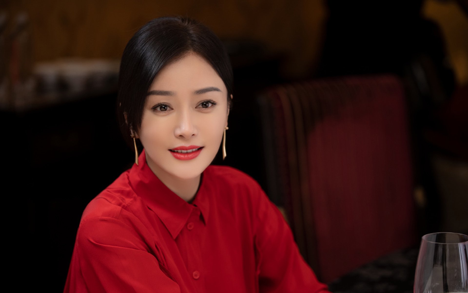 戈贝尔五指转动如魔方,比赛结局早在他掌心写下